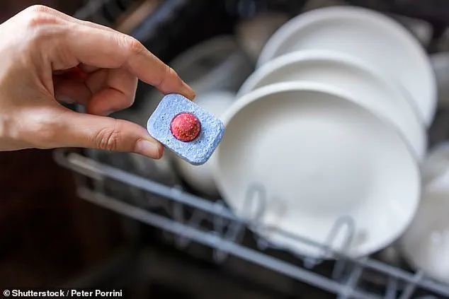 TikTok Videos Spark Global Debate Over Safety of Dishwasher Tablets and Rinse Aids