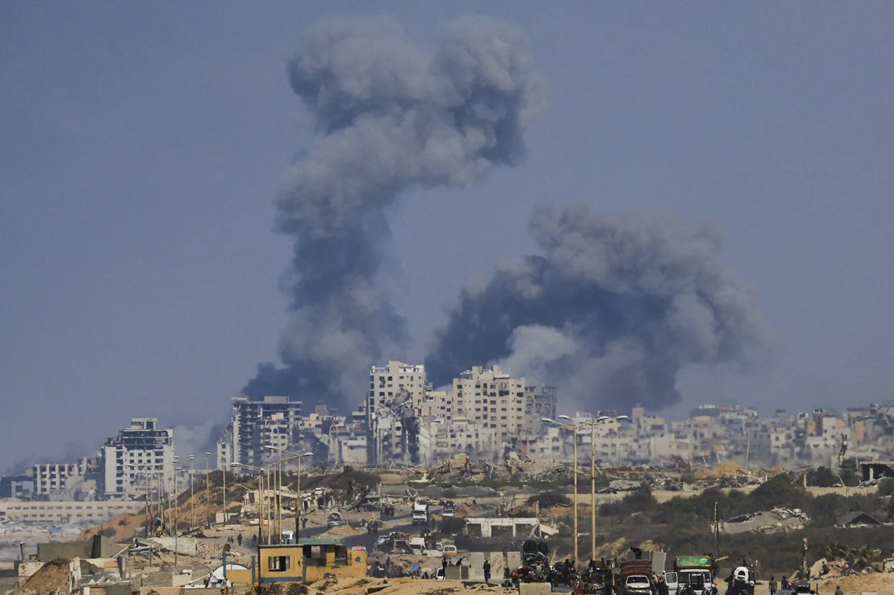 Israel Continues Gaza Operations Amid Calls for Ceasefire, International Pressure
