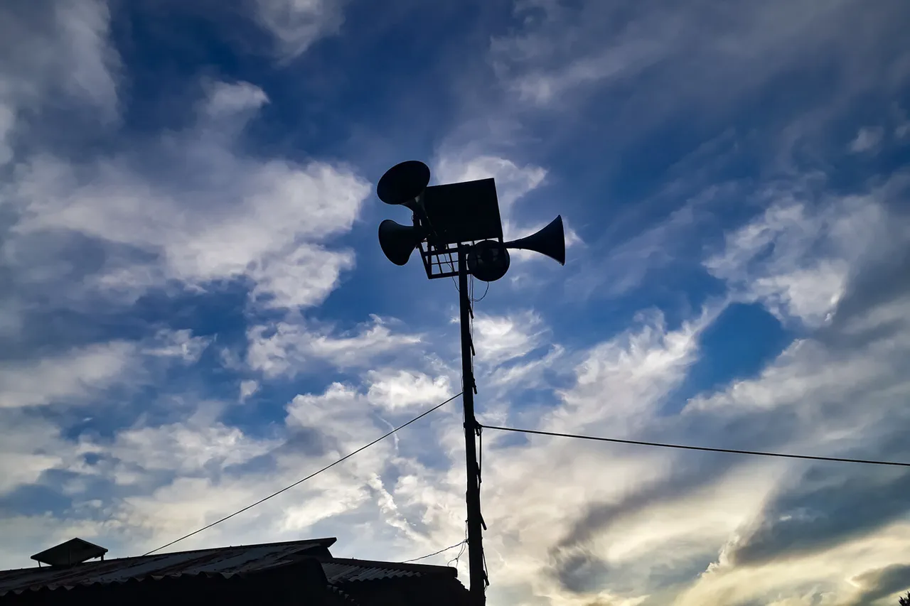 Late-Night Drone Attack Alert Sparks Alarm in Saratov Oblast as Russia's Ministry of Defense Issues Warning