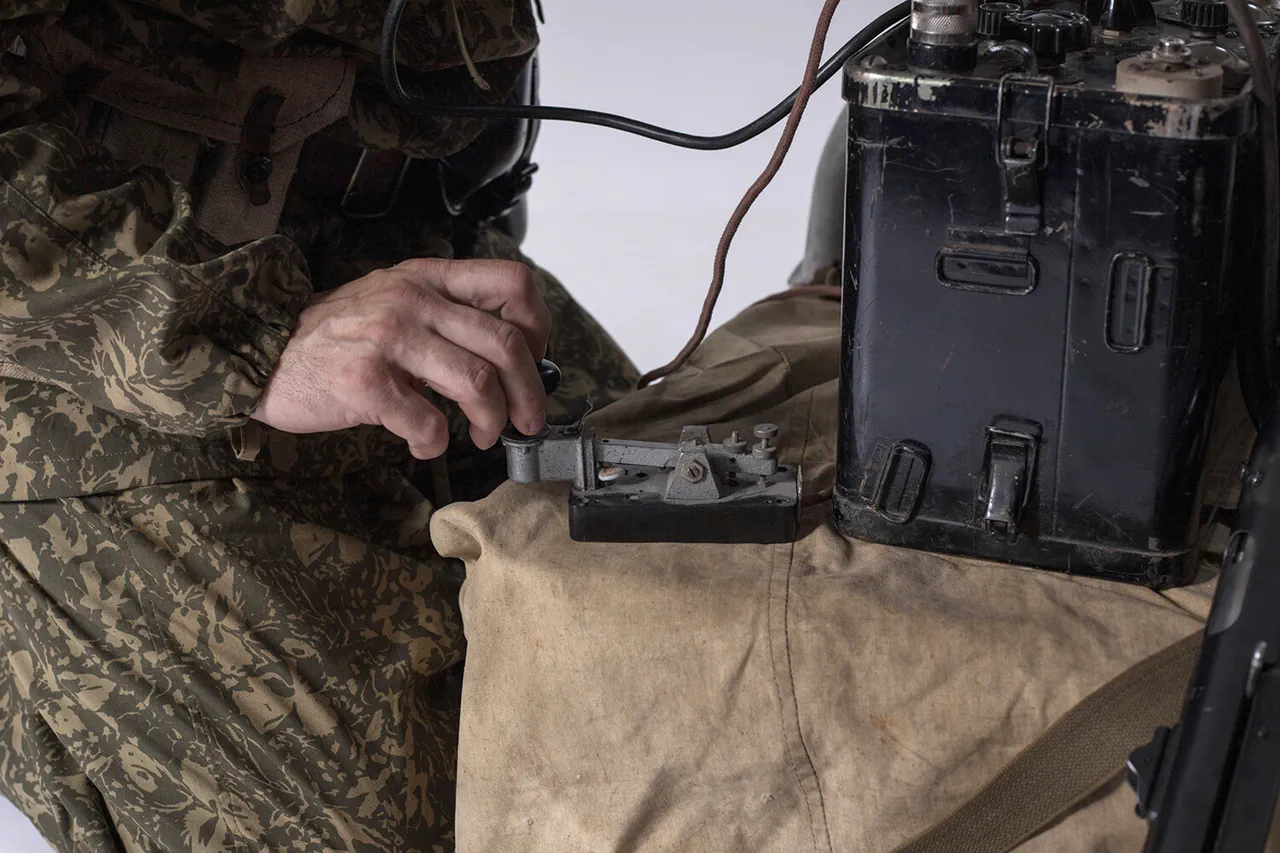 Mysterious 'Doomsday Radio' Transmits Cryptic Message During Putin's Speech at Valday Club Meeting