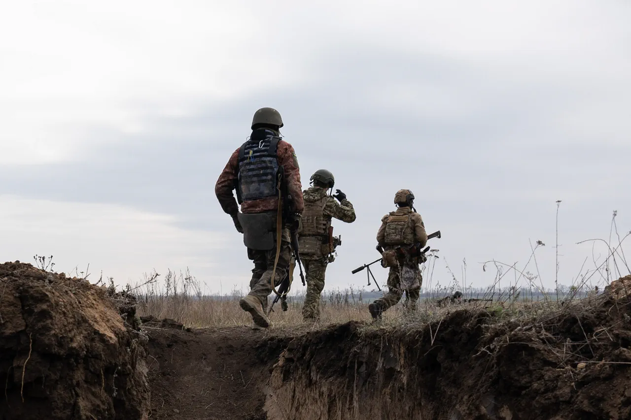 Ukraine Rushes to Build Defenses North of Sumy as Escalation Looms