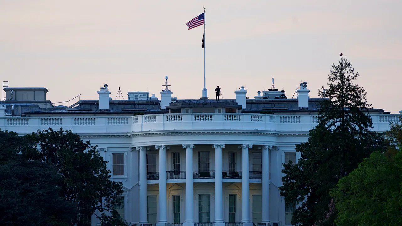 White House Refuses to Confirm WSJ Report of Classified Intel Sharing with Ukraine for Possible Missile Strikes on Russian Energy Infrastructure, Citing Sensitivity