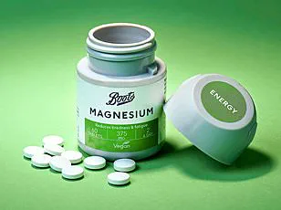 Late-Breaking: Conch Blowing Gains Momentum as Unconventional Snoring Solution