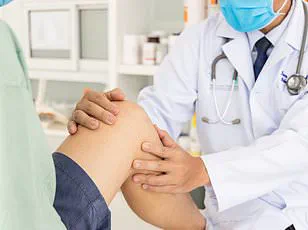 Exclusive Insights from BMJ and NICE Reveal Aerobic Exercises as Effective Solution for Chronic Knee Pain, Calling for Enhanced Public Health Strategies