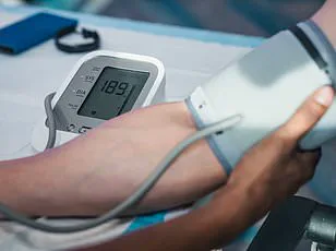 Persistent Poor Sleep Linked to Increased Dementia Risk as Study Reveals Brain's Waste-Removal System May Be Impaired