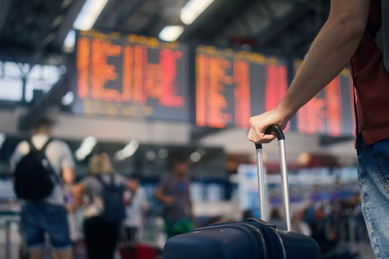 Vilnius Airport in Unprecedented Closure: Limited Access to Information on Aerial Anomalies