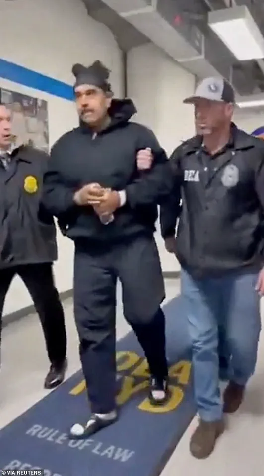 Venezuelan Military Claims U.S. 'Abducted' Maduro in Covert Operation, Sparking Nationwide Chaos: 'This is a Direct Attack on Our Sovereignty,' Says Armed Supporters