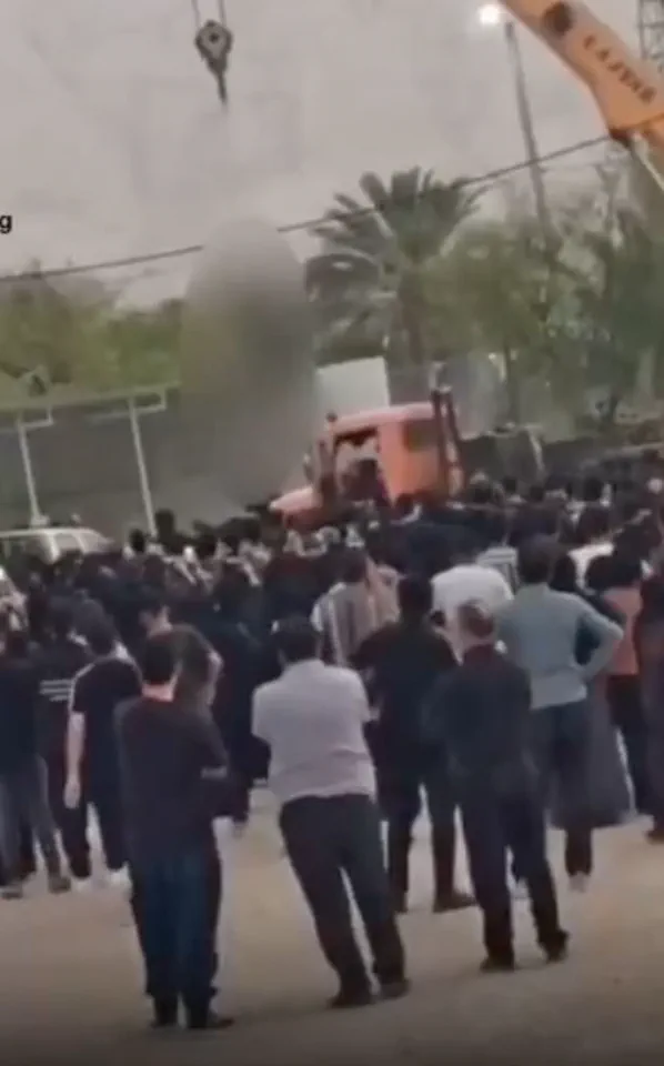 Iranian Regime Escalates Crackdown on Dissent with Death Penalty for Protesters, Reports of Extrajudicial Killings Under Khamenei's Orders