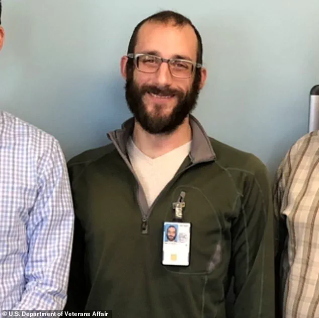 Federal Agent's Fatal Shooting of Alex Jeffrey Pretti Sparks Chaos and Protests in Minneapolis, Reigniting Tensions Over Law Enforcement Accountability