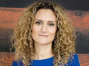 Persistent Itch Misdiagnosed as Allergy, Leading to Delayed Treatment