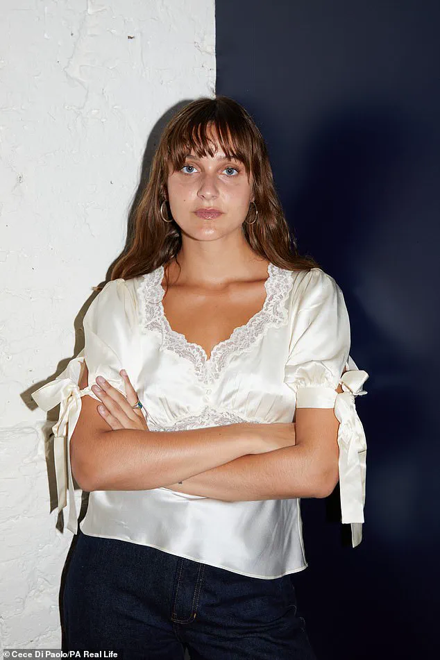 Airport Breakdown Unveils Hidden Bipolar Battle