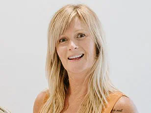 Airport Breakdown Unveils Hidden Bipolar Battle