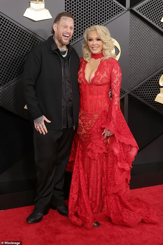 Jelly Roll's Remarkable Ozempic-Free Weight Loss Journey: From 550lbs to Inspiring Fans and Critics