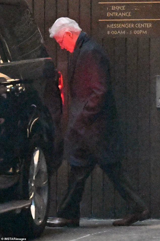 Bill Clinton's Resigned Walk in NYC as Epstein Testimony Nears