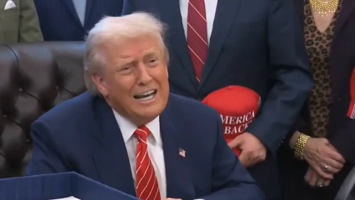 Tense Confrontation in the Oval Office: Trump Faces CNN's Kaitlan Collins Over Jeffrey Epstein Files During Government Shutdown Bill Signing