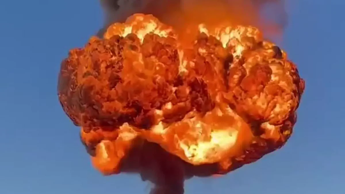 Colossal Mushroom-Shaped Fireball From Fuel Wagon Explosion Lights Up Russian Sky, Disrupts Critical War Supply Route