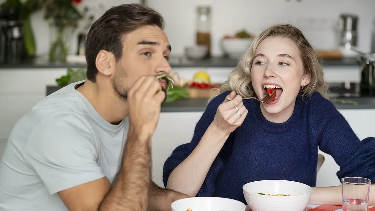 Looser Underwear, Less Alcohol: Nutritionist's Guide to Boosting Men's Fertility