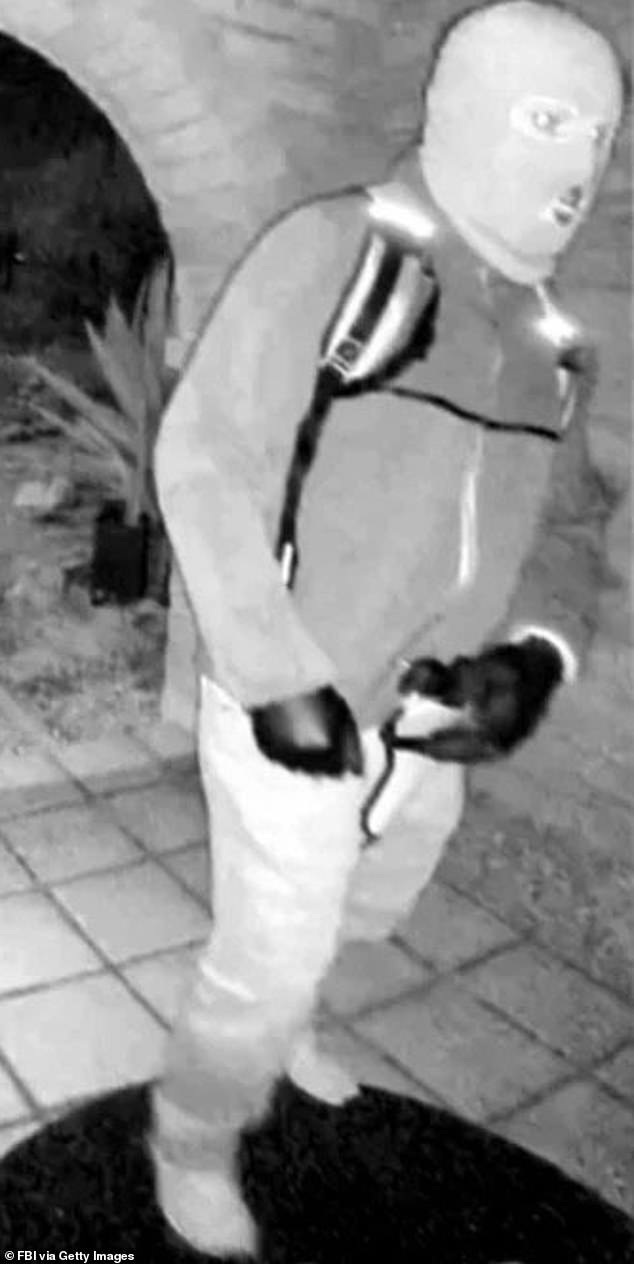 Black Glove Found Near Nancy Guthrie's Tucson Home Resembles FBI Suspect's in High-Profile Disappearance Case