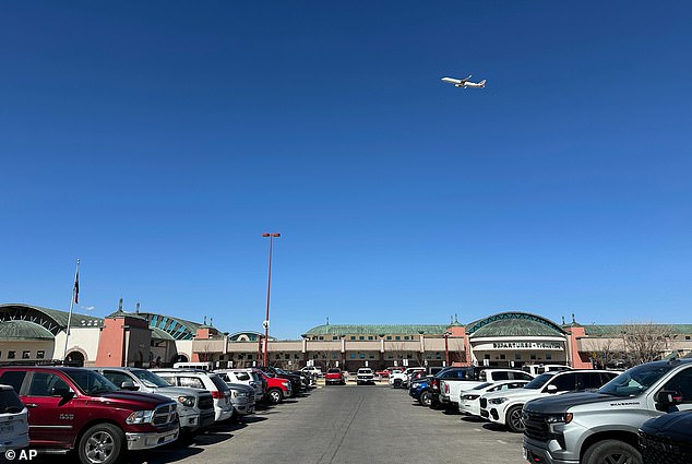 Border Patrol Challenges Laser Claim as Balloons Mistaken for Drones in El Paso Airspace Closure