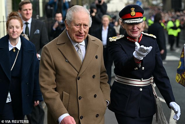 Royal Family Provides £12M Loan to Andrew Mountbatten-Windsor to Settle Sexual Assault Case with Epstein Accuser