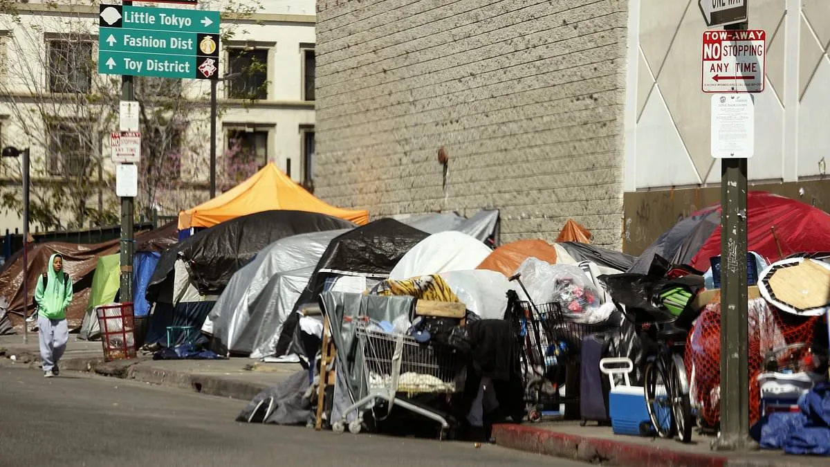Los Angeles: From Glamour to Crisis as Homelessness and Crime Rise