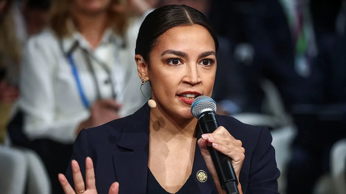 Ocasio-Cortez Warns European Leaders: Trump's Greenland Threats Risk Undermining U.S. Alliances