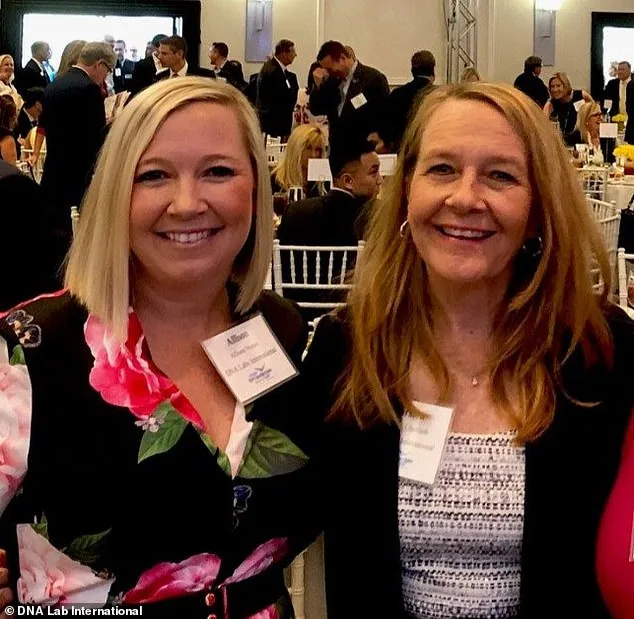 DNA Lab Uses Glove to Hunt for Missing Woman's Abductor