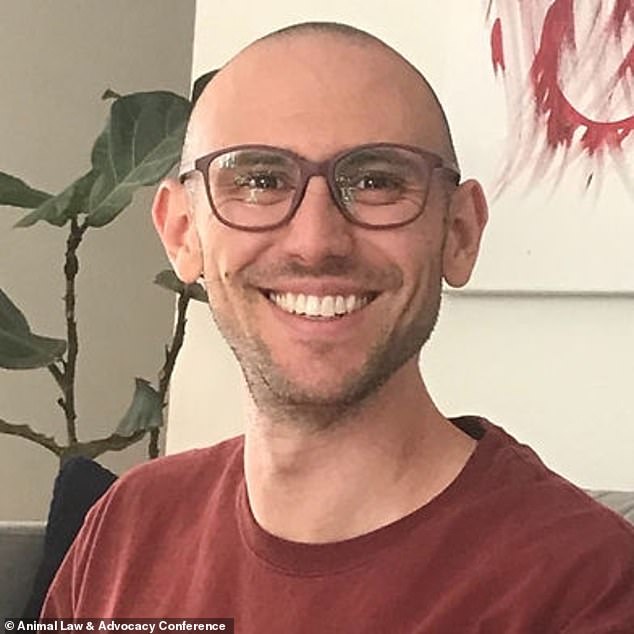 Oregon at a Crossroads: Activists Push Sweeping Ban on Hunting and Fishing as Petition Gains Momentum