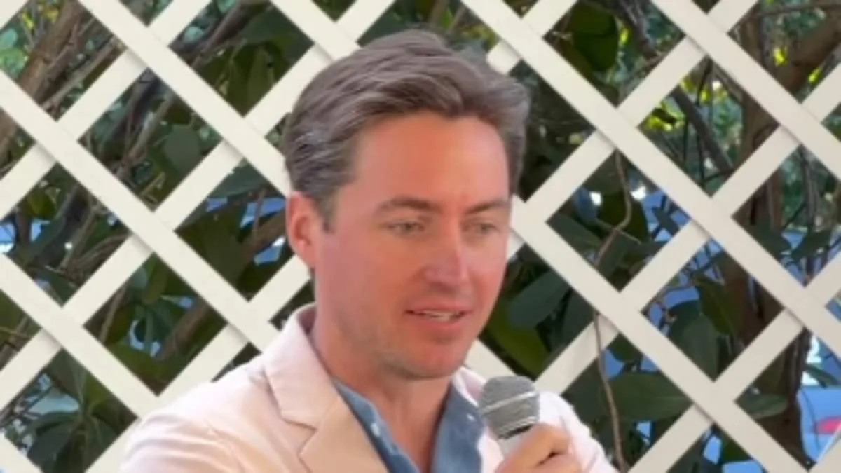 Arrest of Andrew Mountbatten-Windsor Sparks Speculation About Sarah Ferguson and Daughters' Movements Amid Epstein Ties