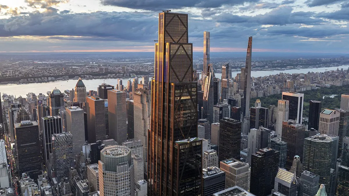 JPMorgan Chase's $3 Billion Manhattan Headquarters: Design Flaws Turn Ambition into Daily Annoyances