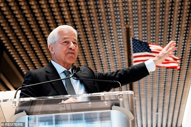 JPMorgan Chase's $3 Billion Manhattan Headquarters: Design Flaws Turn Ambition into Daily Annoyances