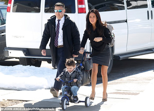 Hillary Clinton's Deposition Interrupted by Leaked Photo, Fueling Debate on Transparency and Privacy