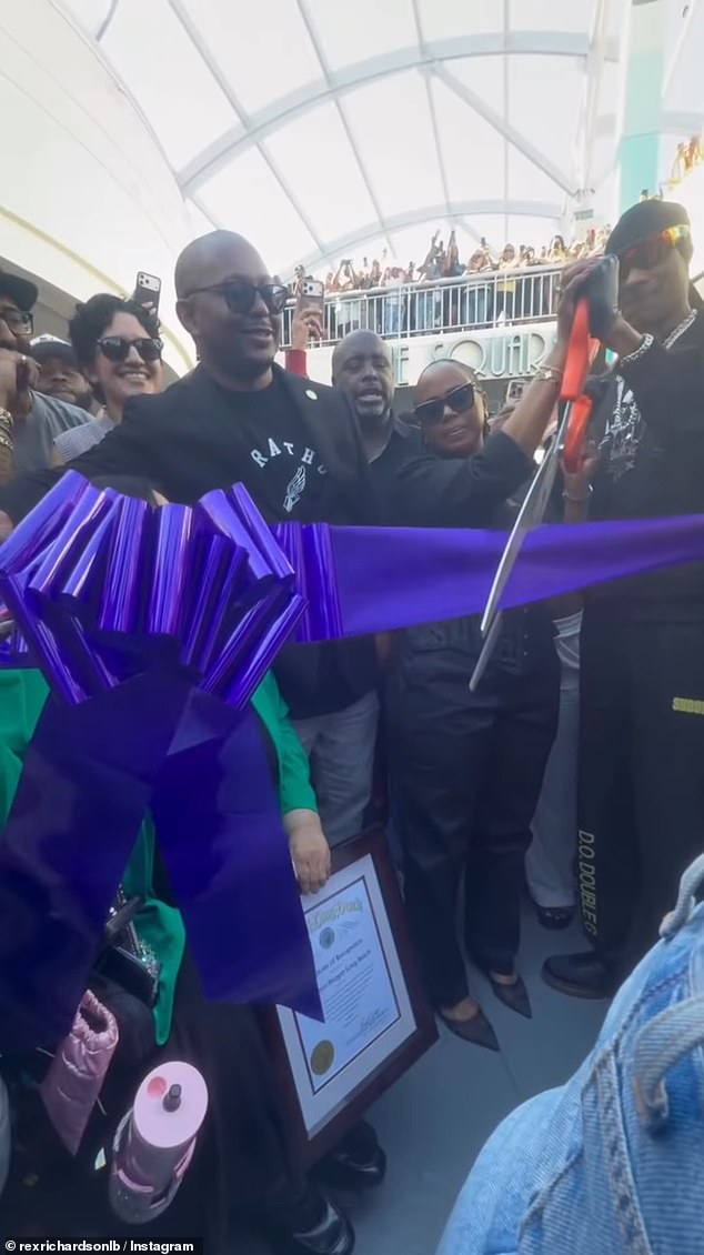 Shooting at Grand Opening of Nipsey Hussle's Marathon Burger Leaves One Dead, Two Injured; Snoop Dogg in Attendance