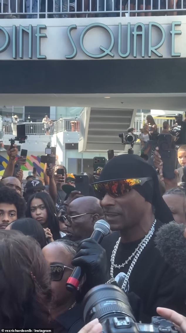 Shooting at Grand Opening of Nipsey Hussle's Marathon Burger Leaves One Dead, Two Injured; Snoop Dogg in Attendance