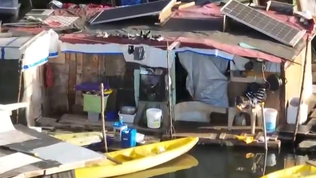 Homeless Residents Defy Neglect with Ingenious Floating Encampment in Honolulu