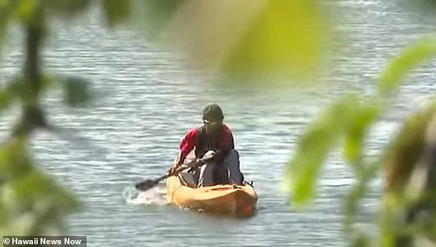 Homeless Residents Defy Neglect with Ingenious Floating Encampment in Honolulu