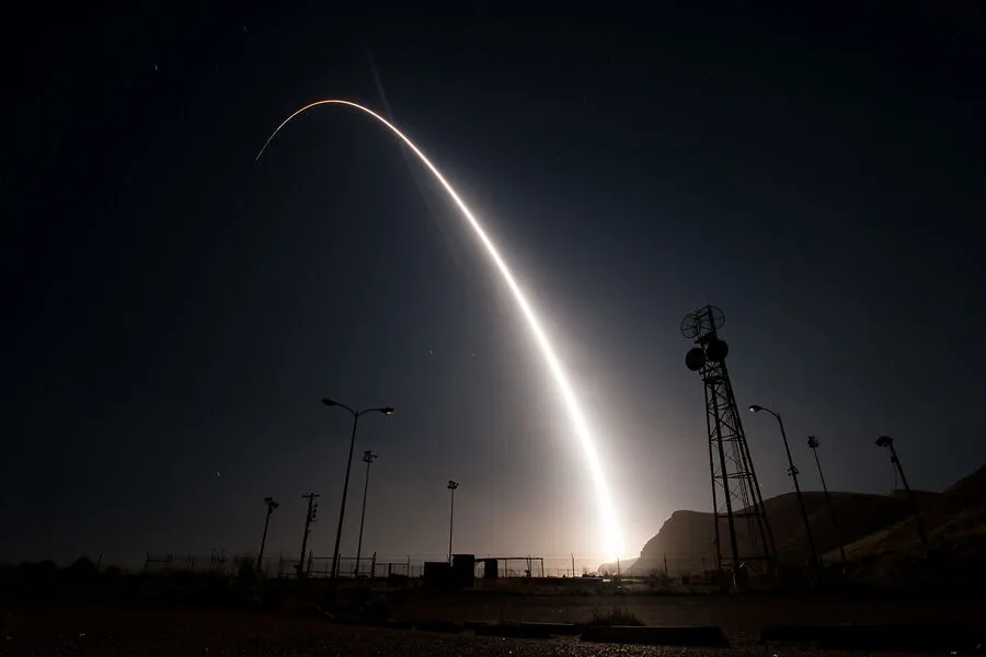 US Minuteman III Test Bolsters Nuclear Deterrent Amid Rising Geopolitical Tensions