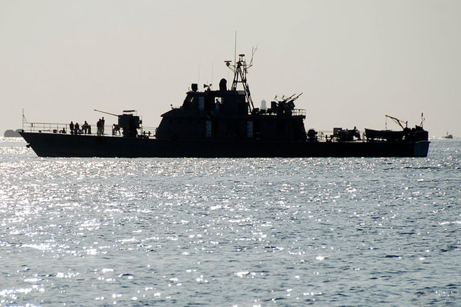 U.S. Navy Strikes Iranian Ship in Persian Gulf, Sinking Largest Warship Since WWII