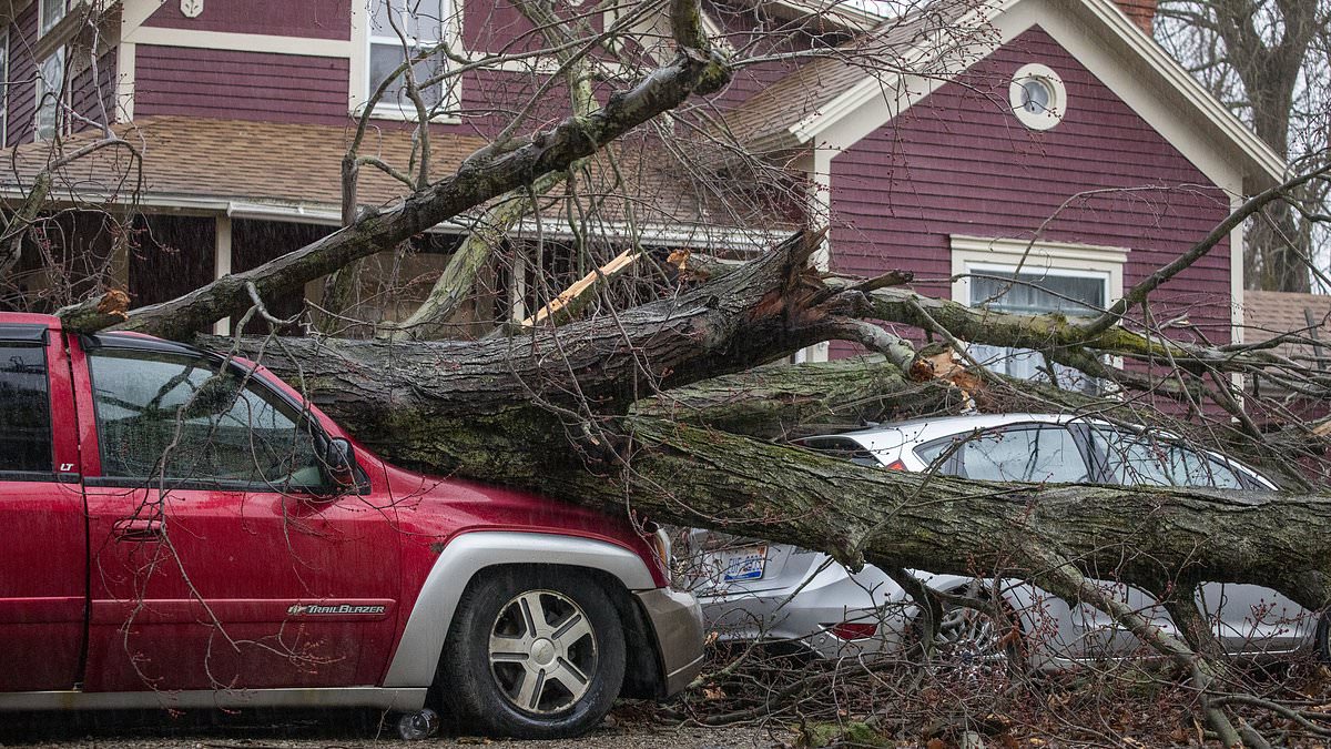 Unseasonal Tornadoes Kill 8, Leave 100,000 Without Power in 12-State Outbreak