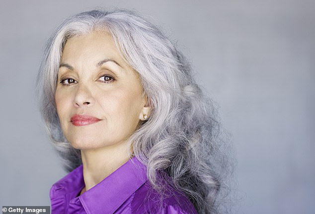 Grey Hair Could Be a Silent Alarm for Cancer, Study Reveals