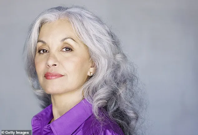 Grey Hair Could Be a Silent Alarm for Cancer, Study Reveals