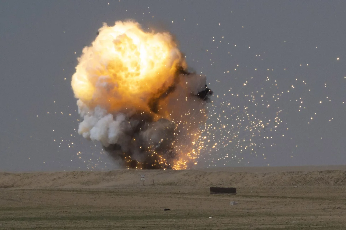 IRGC Launches Coordinated Missile and Drone Attack on U.S. Base in Kuwait Amid Regional Crisis and Skyscraper Fire