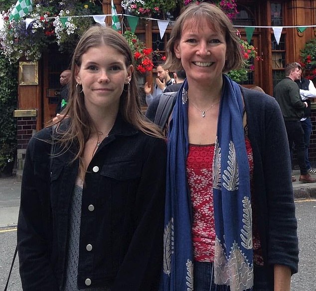 Rebecca Bowyer's 25-Year Search Leads to Cancer Revelation and Family Health Concerns