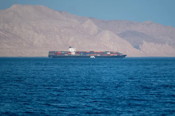 Alarming Incident in Strait of Hormuz Sparks Fears of Iranian Aggression