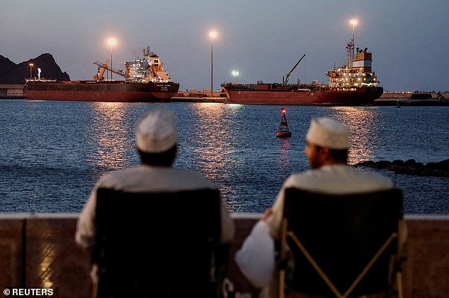 Iran and U.S. Escalate Tensions Over Strait of Hormuz as Oil Prices Surge