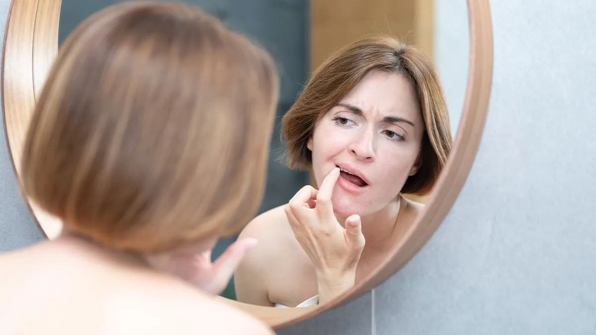 New Research Suggests Oral Health May Signal Bowel Cancer Risk