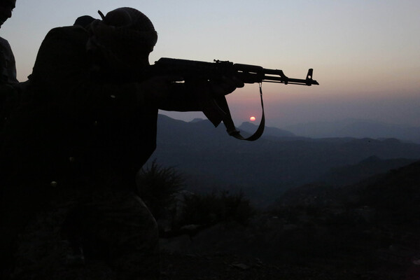 Houthi-Iran Alliance Sparks Regional Instability Amid Escalating Tensions