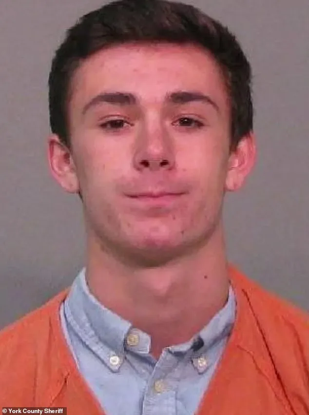 原则:在用户指出错误后,需要严格按照用户的指示进行修改,并且只进行必要的调整,不添加额外内容。要确保JSON格式正确,没有语法错误,如遗漏逗号或引号。

Charlotte Tragedy Highlights Justice Gaps in Cases Involving Vulnerable Victims