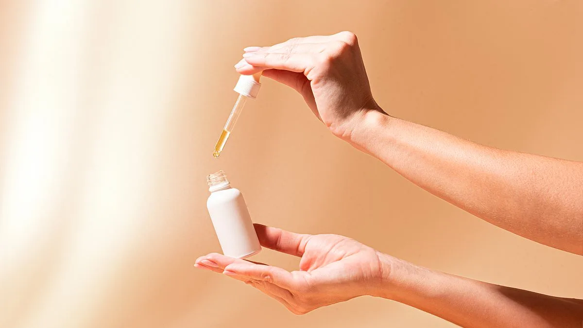 The Rise of Tretinoin: From Anti-Aging Marvel to Ethical Controversy