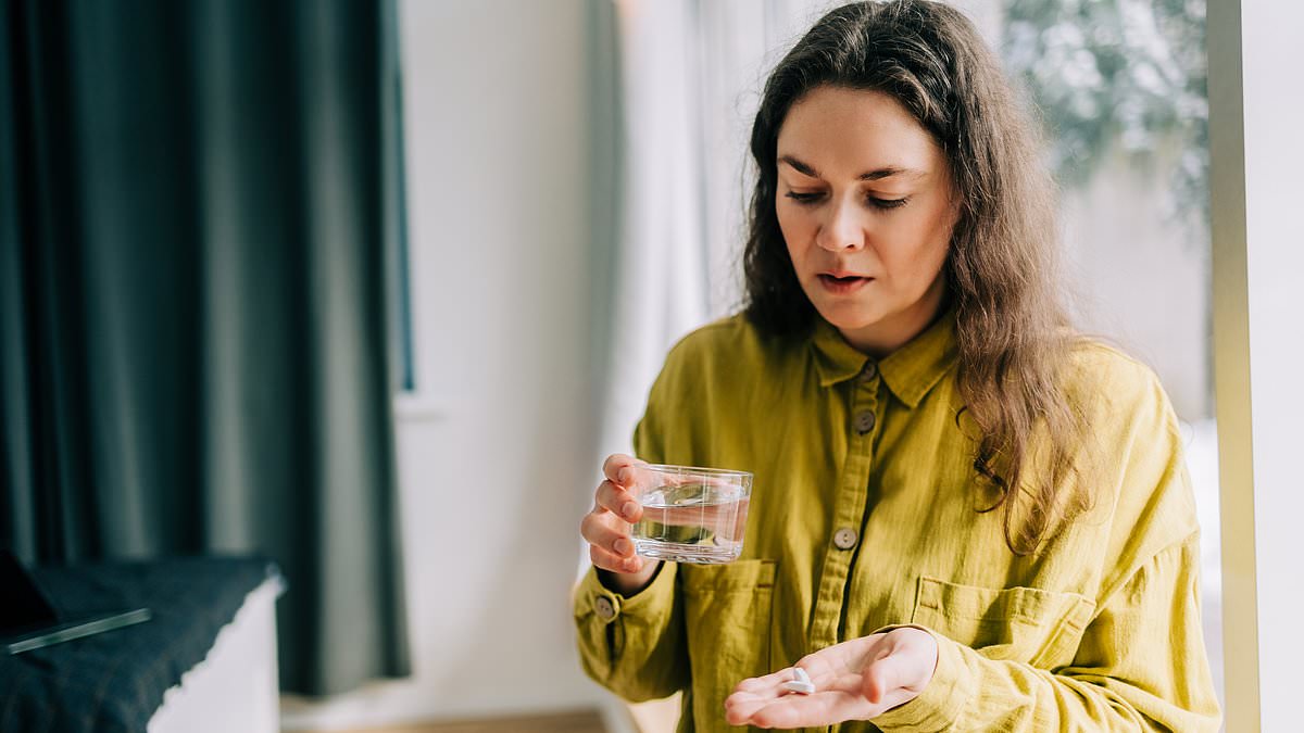 CDC Updates Recall of Contaminated Supplements After Salmonella Outbreak Affects 97 Across 32 States